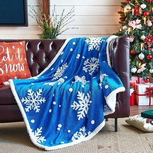 Oversize Christmas Sherpa Throw Blue White Snowflake